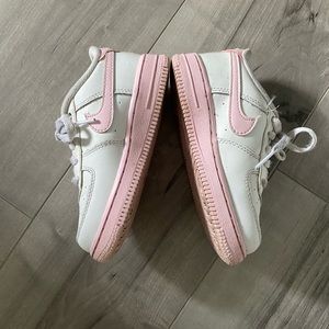 Toddler Nike Air Force size 9